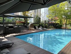 The Peak @ Cairnhill II (D9), Apartment #521580041